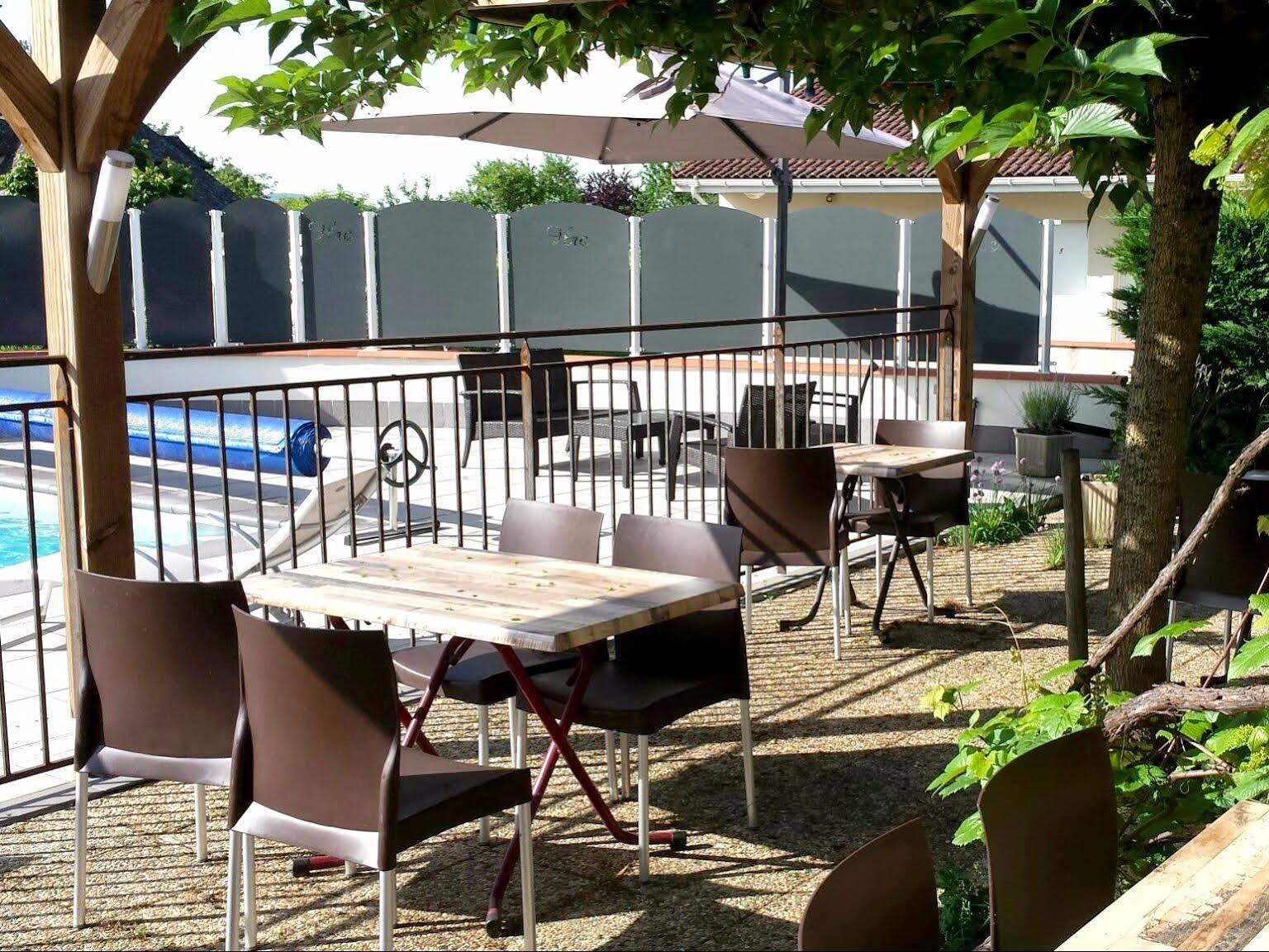 Logis Hotel Restaurant Cruzel Maurs Zewnętrze zdjęcie